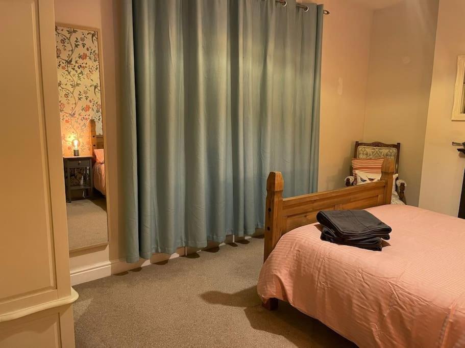 Gloucester Rd 2 Mins Away - Fab, New, Trendy House Bristol Eksteriør bilde