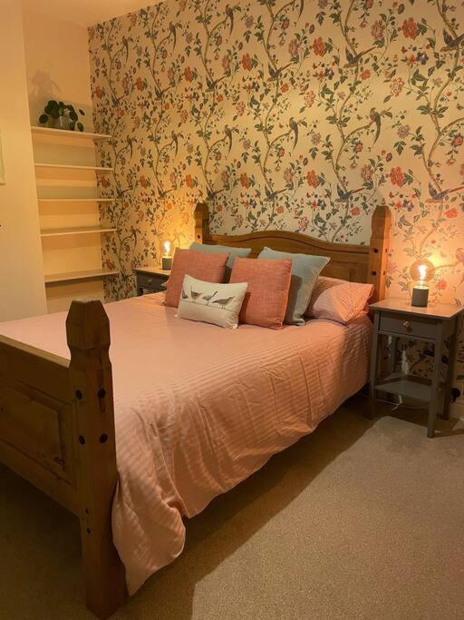 Gloucester Rd 2 Mins Away - Fab, New, Trendy House Bristol Eksteriør bilde