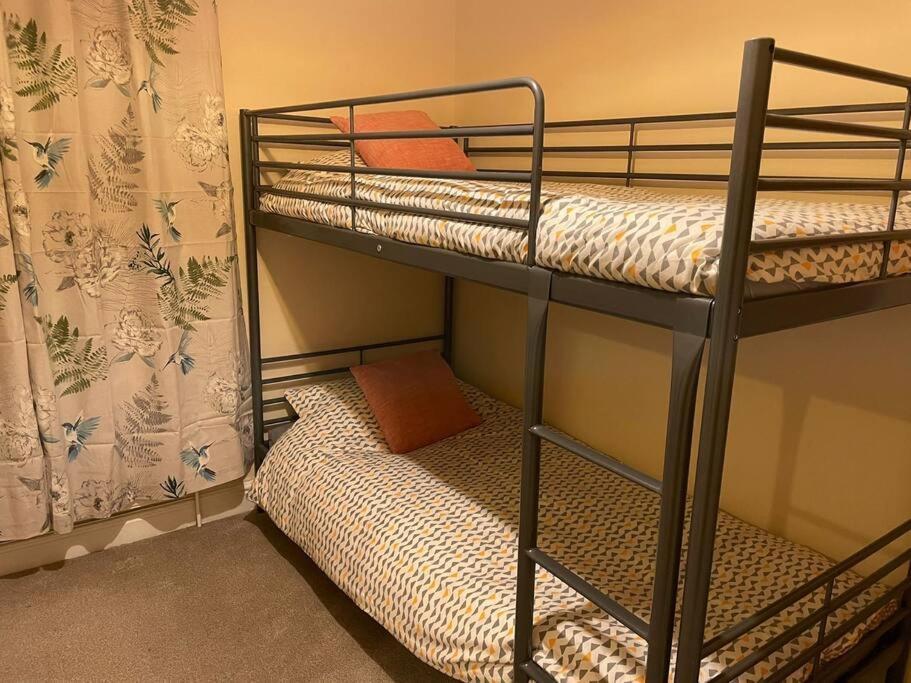 Gloucester Rd 2 Mins Away - Fab, New, Trendy House Bristol Eksteriør bilde